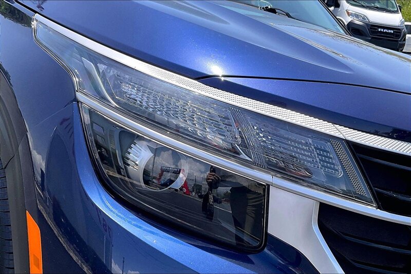 2024 Kia Seltos LX - Photo 28 - Ponce, AL 00717