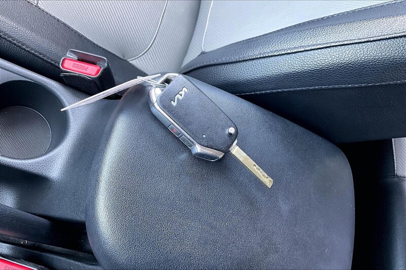 2024 Kia Seltos LX - Photo 11 - Ponce, AL 00717