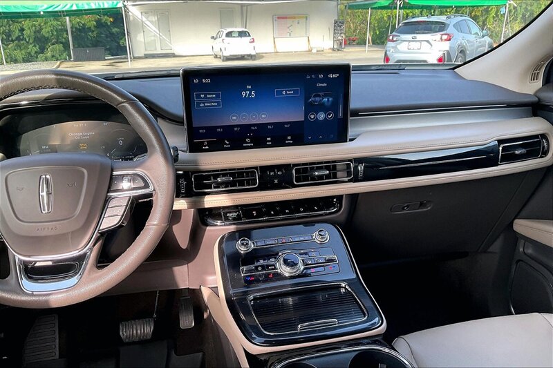 2023 Lincoln Nautilus Standard - Photo 6 - Ponce, AL 00717