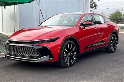 2023 Toyota Crown Platinum Sedan