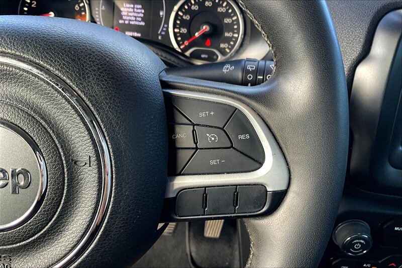 2018 Jeep Renegade Latitude   - Photo 18 - Ponce, AL 00717