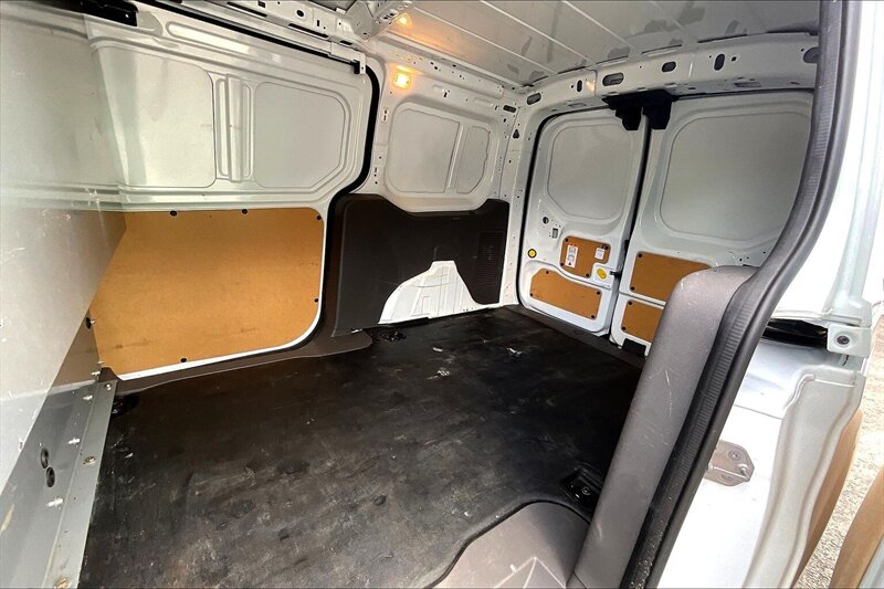 2023 Ford Transit Connect XL - Photo 26 - Ponce, AL 00717