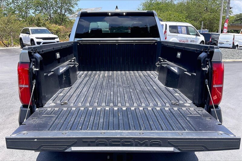 2025 Toyota Tacoma SR - Photo 13 - Ponce, AL 00717