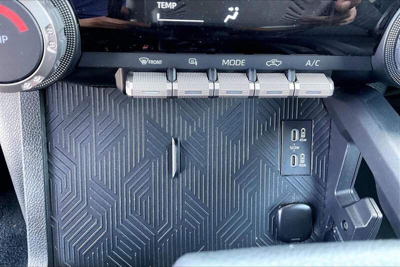 2025 Toyota Tacoma SR - Photo 29 - Ponce, AL 00717