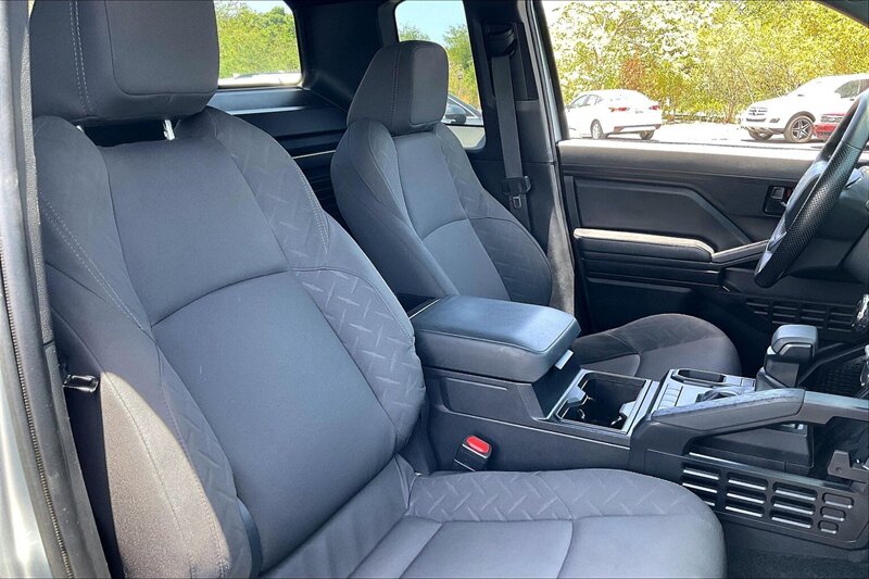 2025 Toyota Tacoma SR - Photo 7 - Ponce, AL 00717
