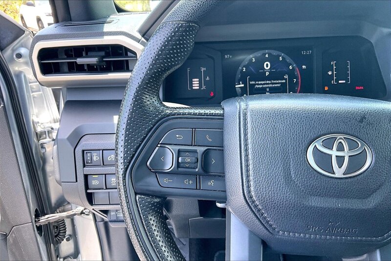 2025 Toyota Tacoma SR - Photo 18 - Ponce, AL 00717