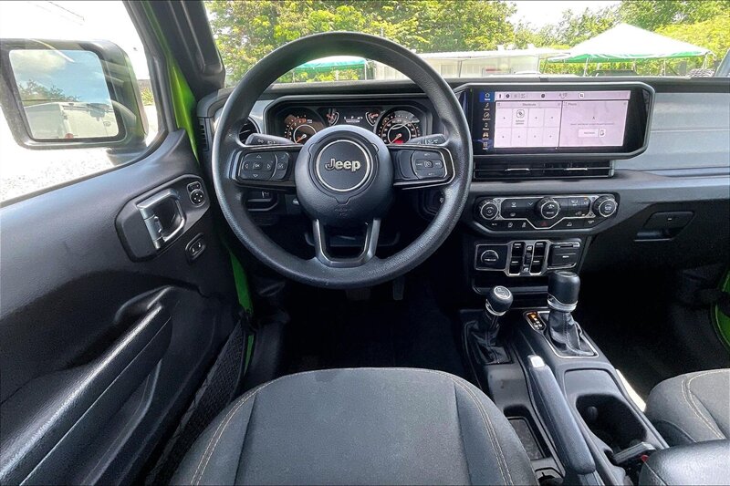 2025 Jeep Gladiator Sport - Photo 5 - Ponce, AL 00717