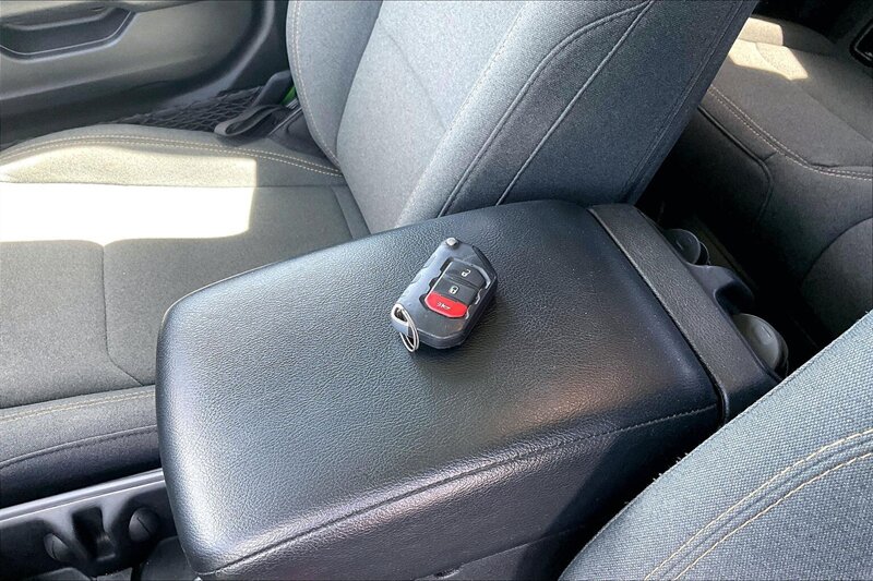 2025 Jeep Gladiator Sport - Photo 10 - Ponce, AL 00717