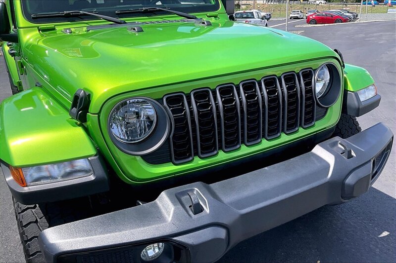 2025 Jeep Gladiator Sport - Photo 30 - Ponce, AL 00717