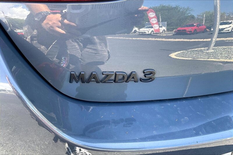 2022 Mazda Mazda3 Sedan Preferred - Photo 8 - Ponce, AL 00717