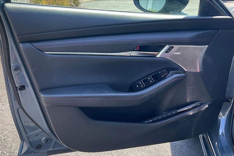 2022 Mazda Mazda3 Sedan Preferred - Photo 23 - Ponce, AL 00717