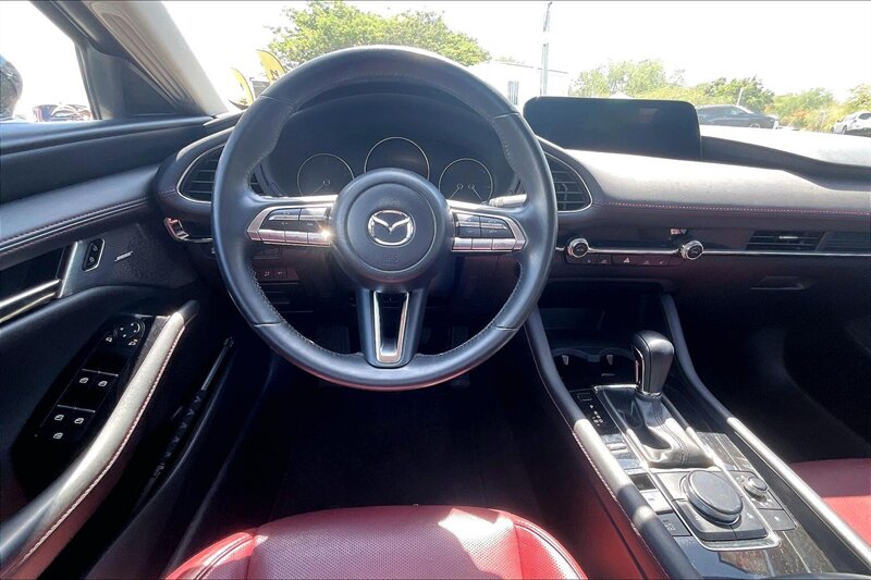 2022 Mazda Mazda3 Sedan Preferred - Photo 5 - Ponce, AL 00717