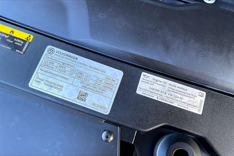 2023 Volkswagen Atlas Cross Sport V6 SEL Premium R-Line 4Mo - Photo 30 - Ponce, AL 00717