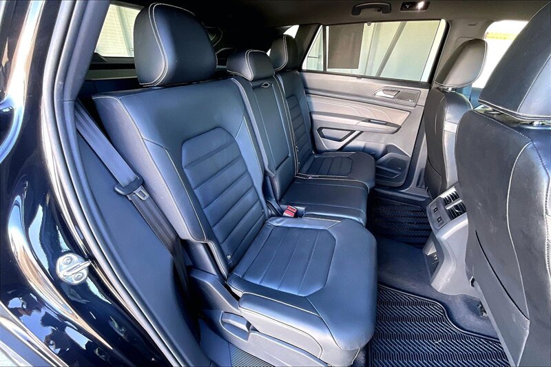 2023 Volkswagen Atlas Cross Sport V6 SEL Premium R-Line 4Mo - Photo 26 - Ponce, AL 00717