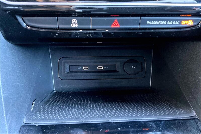 2023 Volkswagen Atlas Cross Sport V6 SEL Premium R-Line 4Mo - Photo 31 - Ponce, AL 00717