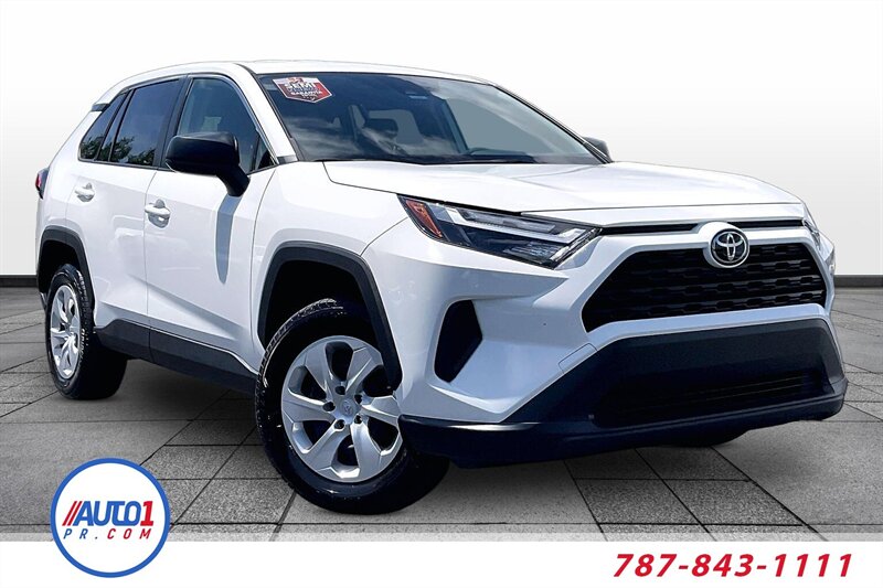 2025 Toyota RAV4 LE  
