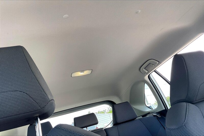 2025 Toyota RAV4 LE - Photo 22 - Ponce, AL 00717