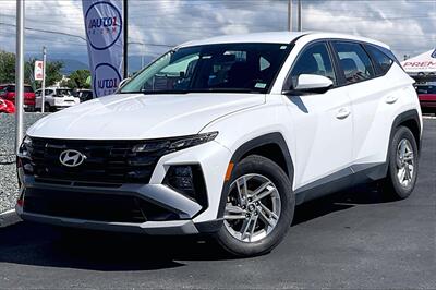 2025 Hyundai TUCSON SE SUV