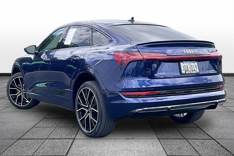 2021 Audi e-tron Sportback quattro Prestige - Photo 12 - Ponce, AL 00717