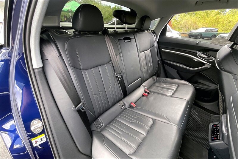 2021 Audi e-tron Sportback quattro Prestige - Photo 27 - Ponce, AL 00717