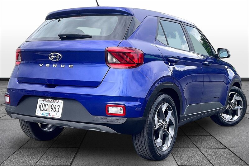 2023 Hyundai VENUE SE - Photo 12 - Ponce, AL 00717