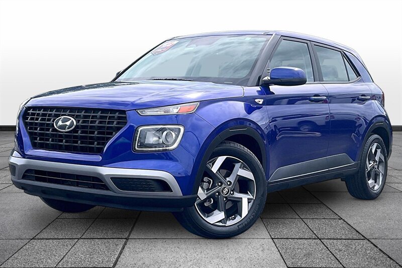 2023 Hyundai VENUE SE - Photo 2 - Ponce, AL 00717