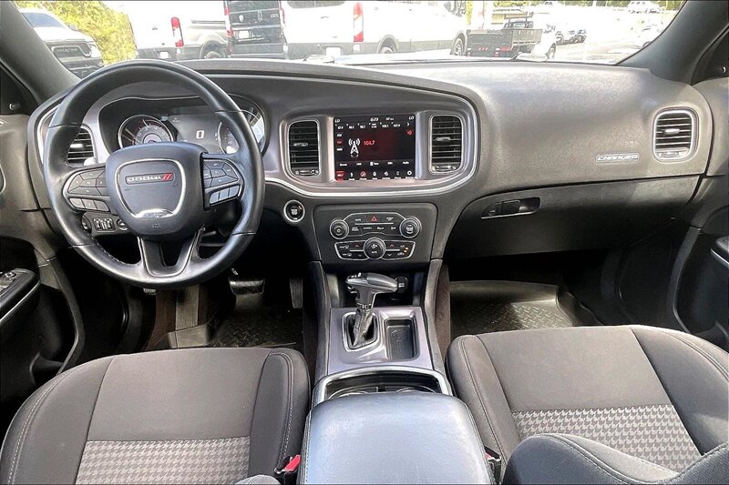 2019 Dodge Charger R/T Scat Pack - Photo 15 - Ponce, AL 00717