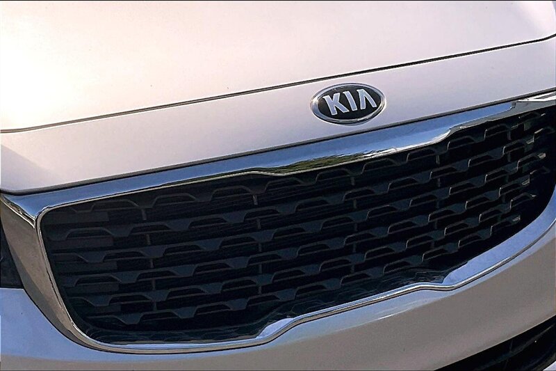 2020 Kia Sedona LX - Photo 30 - Ponce, AL 00717