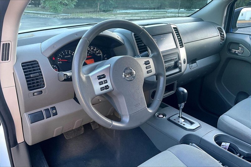 2021 Nissan Frontier SV - Photo 15 - Ponce, AL 00717