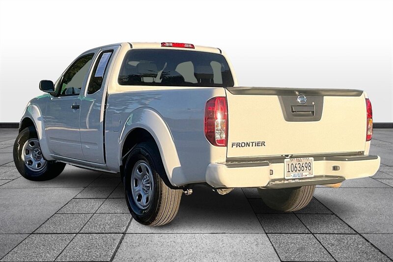 2021 Nissan Frontier SV - Photo 12 - Ponce, AL 00717