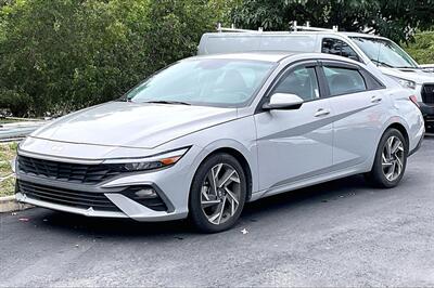 2024 Hyundai ELANTRA SEL Sedan