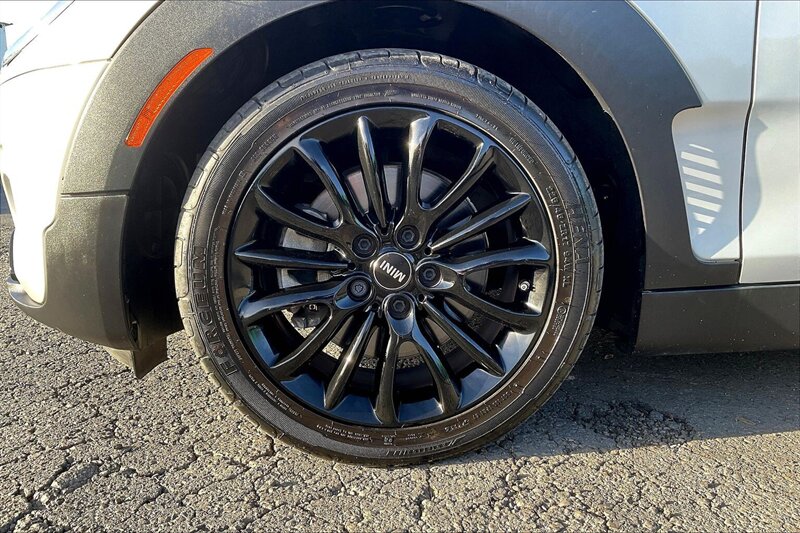 2020 MINI Clubman Cooper S - Photo 8 - Ponce, AL 00717