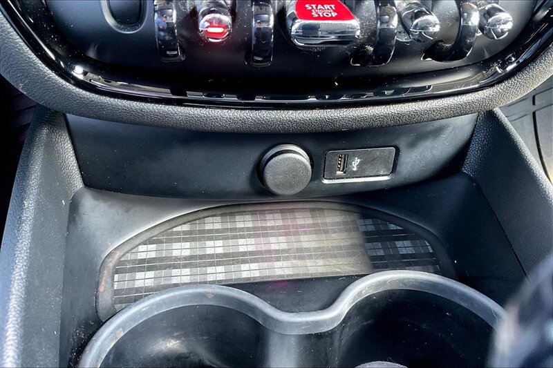2020 MINI Clubman Cooper S - Photo 31 - Ponce, AL 00717