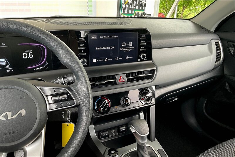 2024 Kia Seltos LX - Photo 6 - Ponce, AL 00717