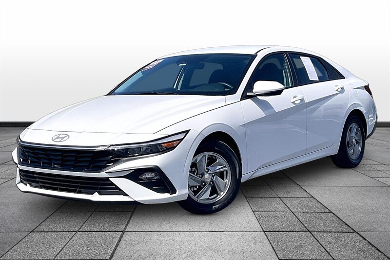 2025 Hyundai ELANTRA SE - Photo 2 - Ponce, AL 00717