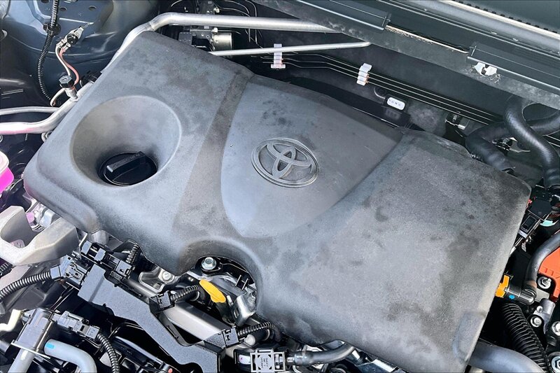 2026 Toyota RAV4 SE - Photo 31 - Ponce, AL 00717