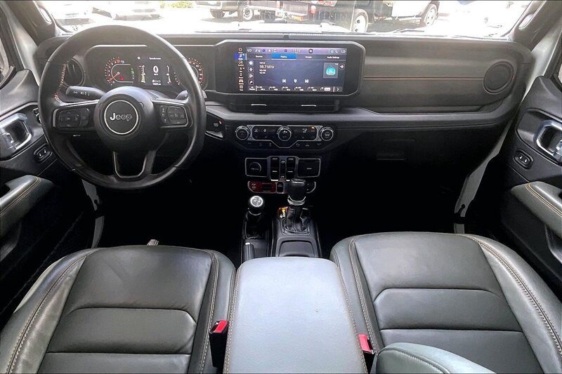 2024 Jeep Gladiator Mojave - Photo 15 - Ponce, AL 00717
