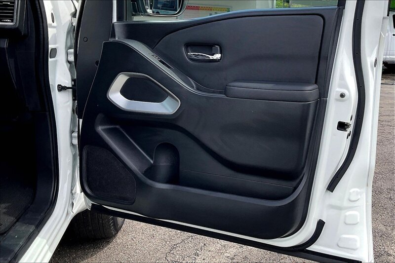 2022 Nissan Frontier PRO-X - Photo 24 - Ponce, AL 00717