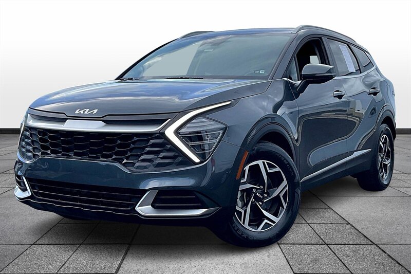 2025 Kia Sportage LX   - Photo 2 - Ponce, AL 00717