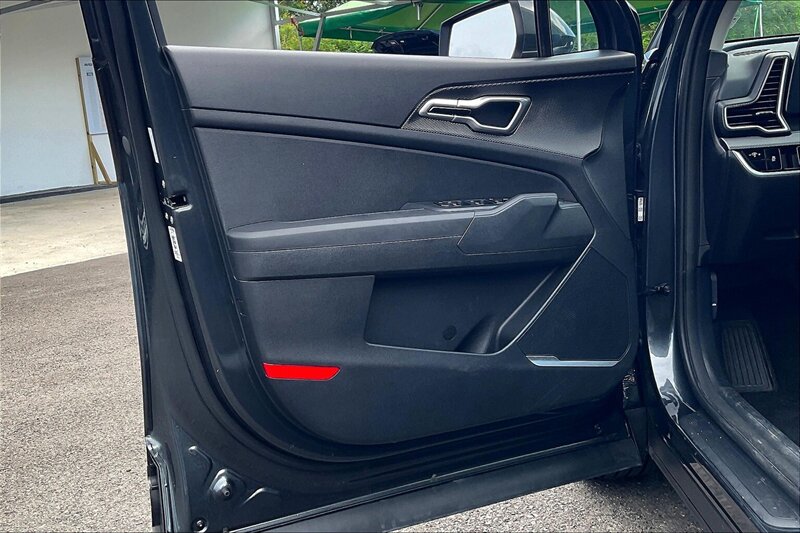 2025 Kia Sportage LX   - Photo 22 - Ponce, AL 00717