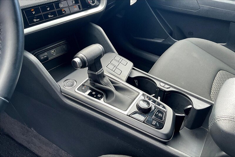 2025 Kia Sportage LX   - Photo 16 - Ponce, AL 00717