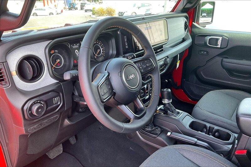 2024 Jeep Wrangler Sport - Photo 13 - Ponce, AL 00717
