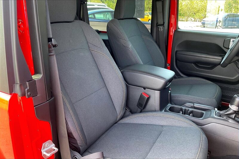2024 Jeep Wrangler Sport - Photo 7 - Ponce, AL 00717