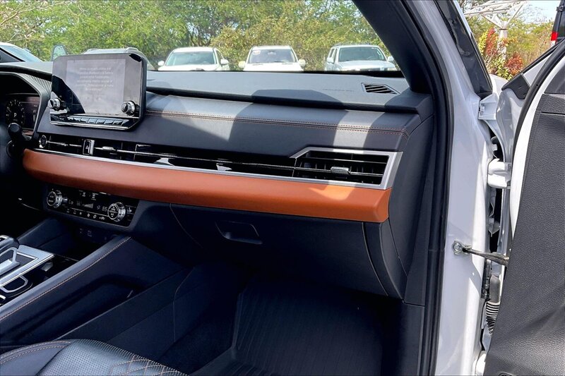 2023 Mitsubishi Outlander SE - Photo 15 - Ponce, AL 00717