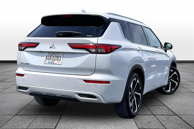 2023 Mitsubishi Outlander SE - Photo 12 - Ponce, AL 00717
