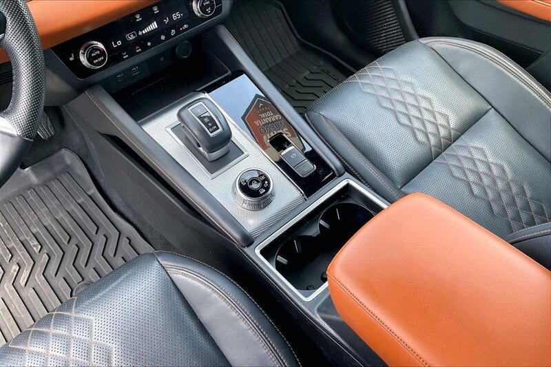 2023 Mitsubishi Outlander SE - Photo 16 - Ponce, AL 00717