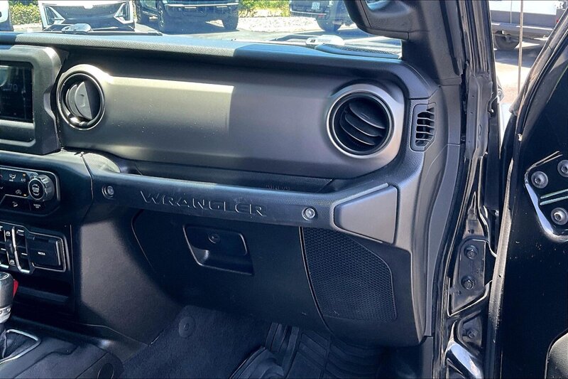 2021 Jeep Wrangler Unlimited Sport - Photo 15 - Ponce, AL 00717