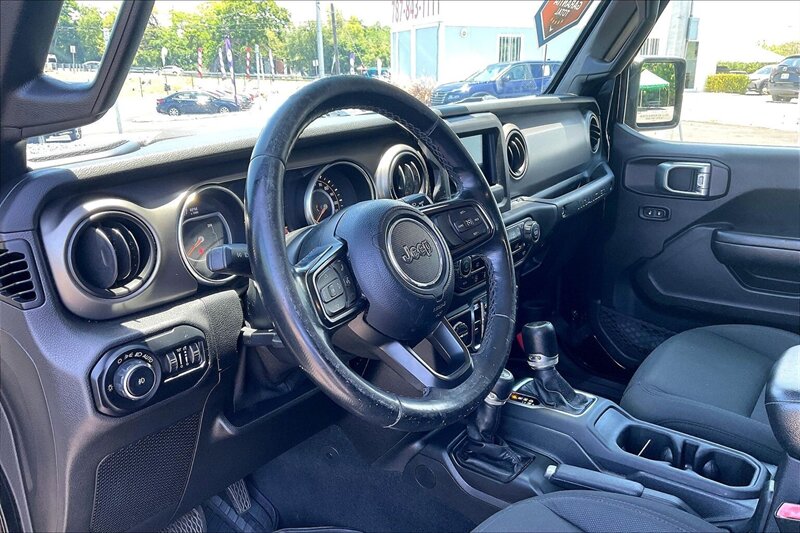 2021 Jeep Wrangler Unlimited Sport - Photo 13 - Ponce, AL 00717