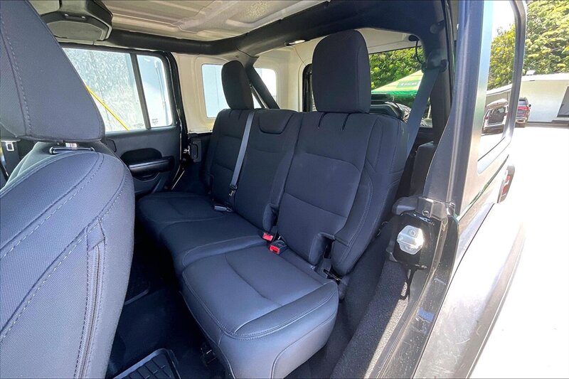 2021 Jeep Wrangler Unlimited Sport - Photo 25 - Ponce, AL 00717