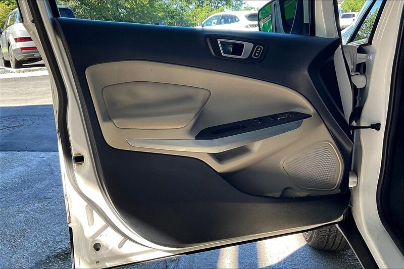 2018 Ford EcoSport Titanium - Photo 22 - Ponce, AL 00717